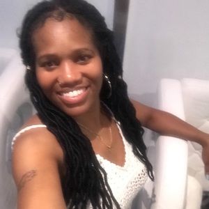 Meet your Posher, Cherina